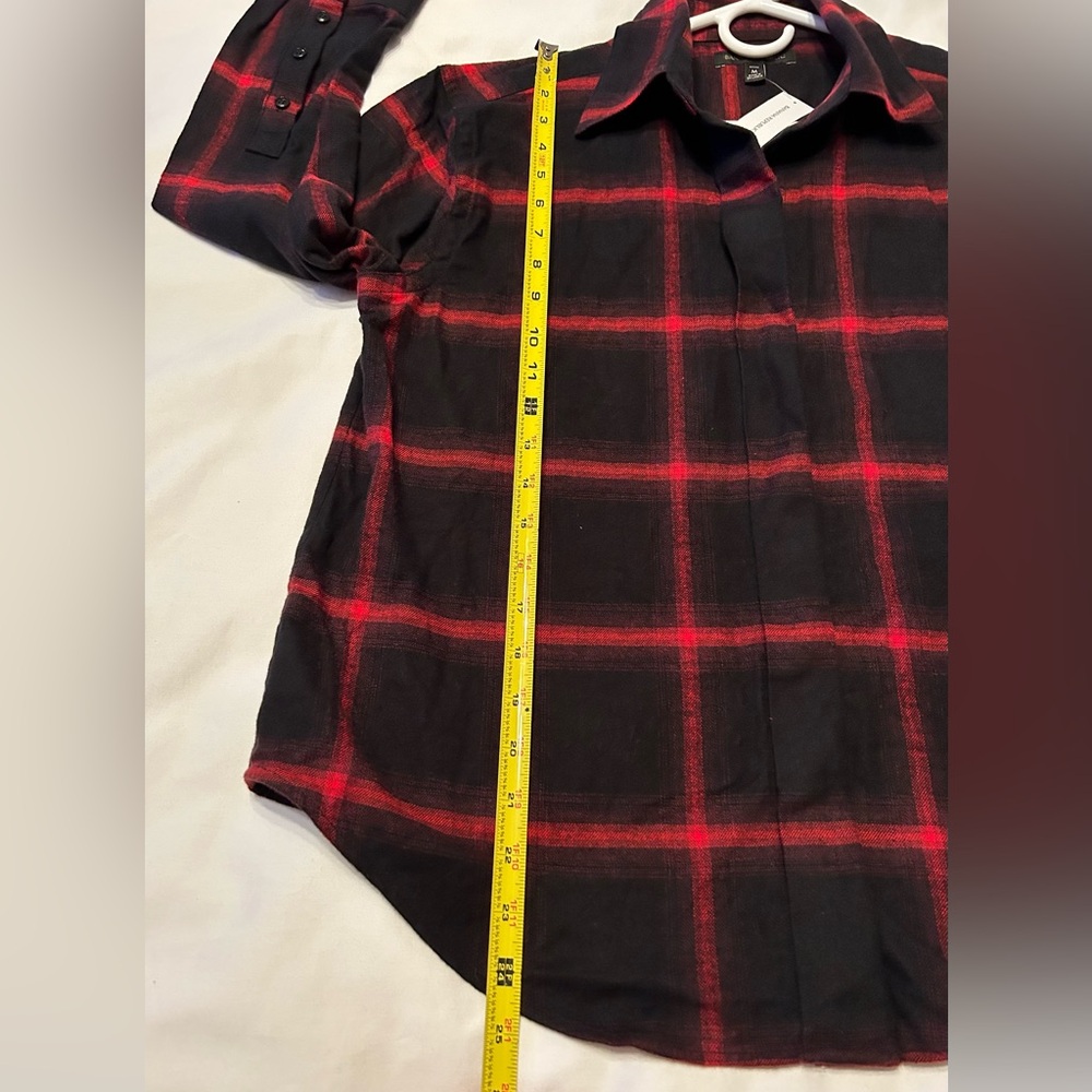 Banana Republic Classic Fit Flannel Shirt Size MP Black/Red Plaid NWT - Picture 7 of 12